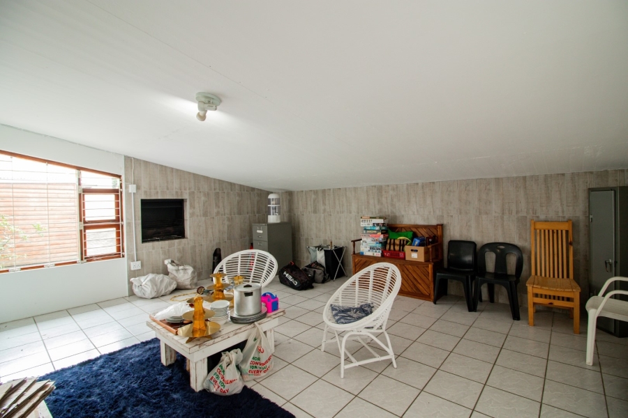 4 Bedroom Property for Sale in Beacon Bay Eastern Cape